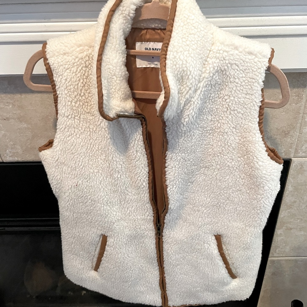 New with Tag Old Navy Vest